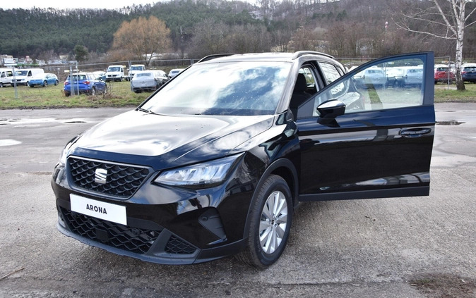 Seat Arona cena 103500 przebieg: 1, rok produkcji 2024 z Łomianki małe 667